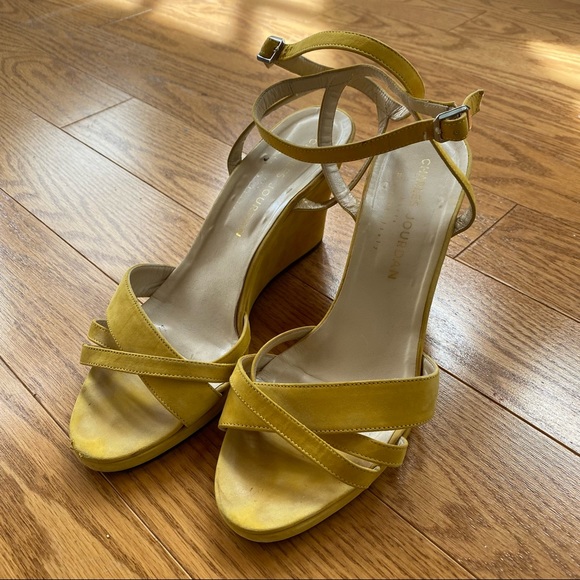 Charles Jourdan yellow suede sandals. - Picture 2 of 6